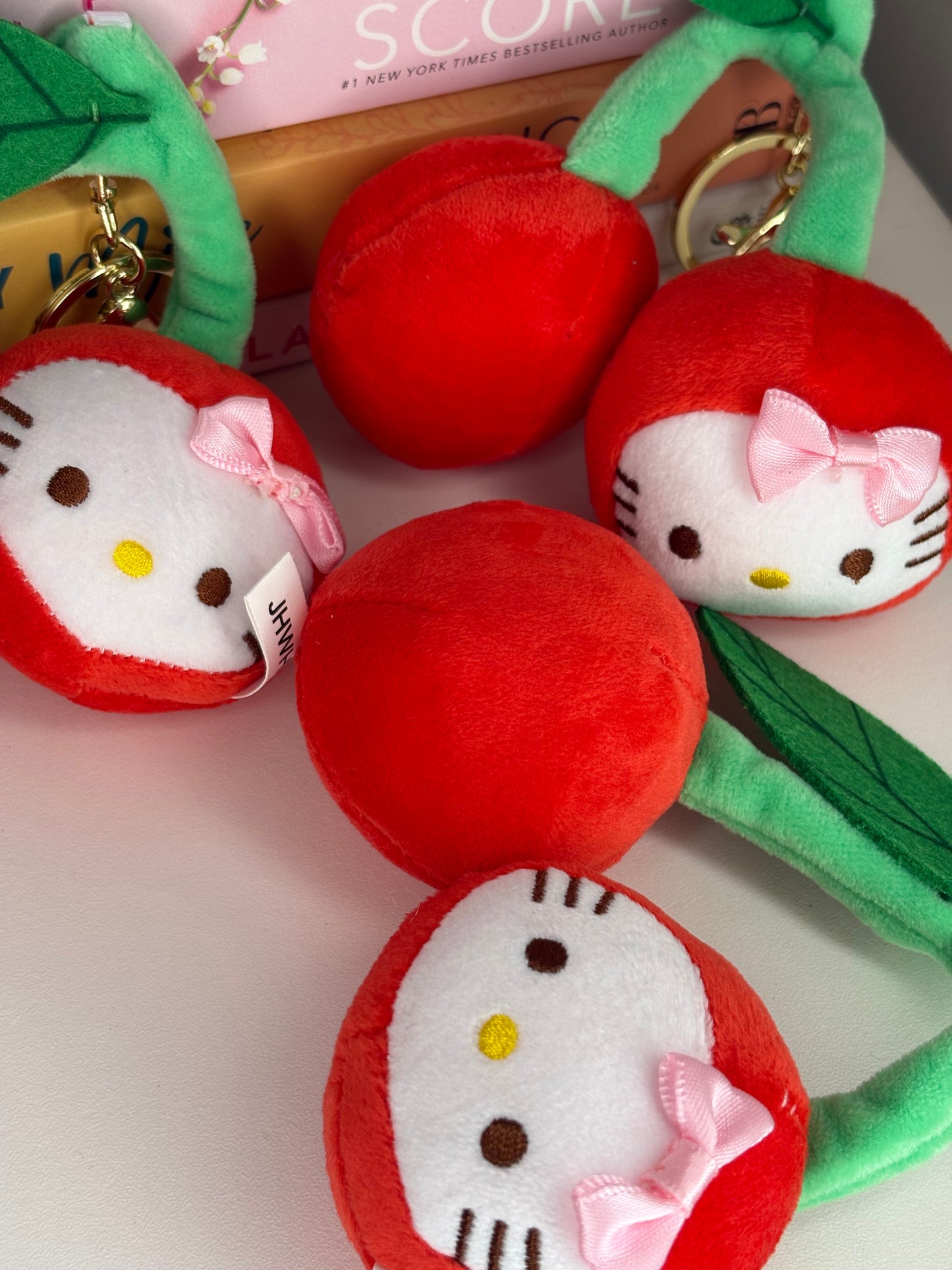 hk cherriez โงโ แตแต ๐ โ
หโฎ