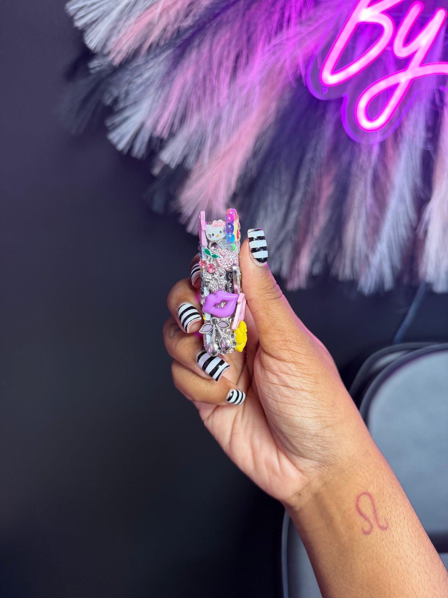 hk X murakami lighter