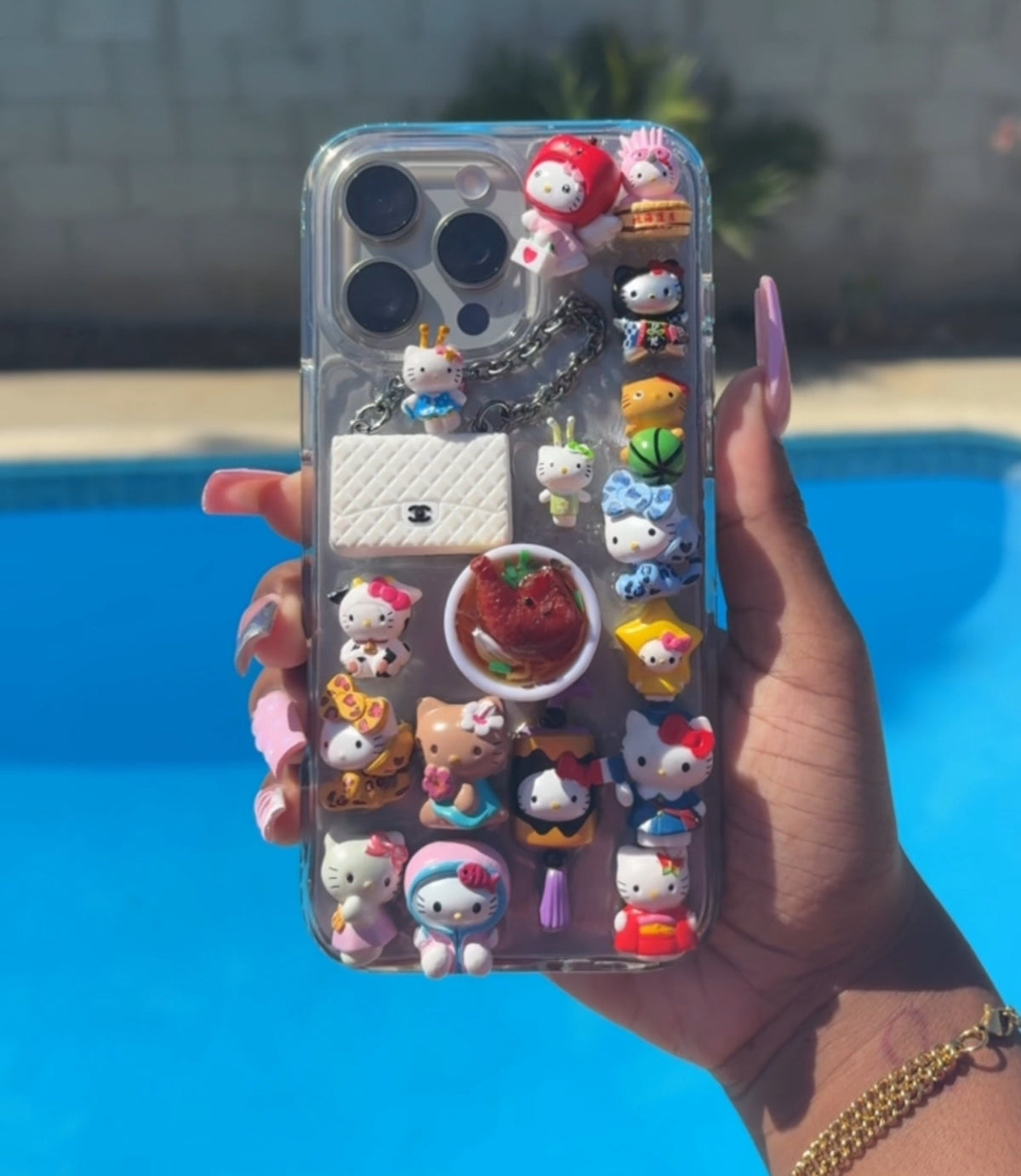 kitty figurine case 🍡